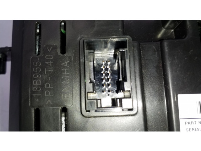 Дисплей    F1FT18B955CD   Ford Focus