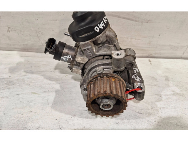 Vstřikovač 0445010704   Renault Clio IV    K9K628 