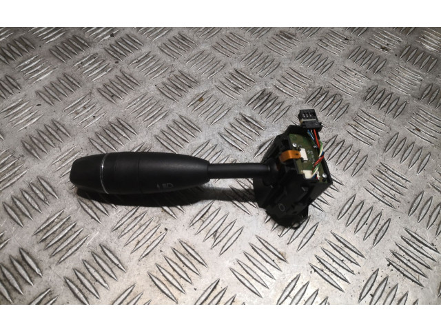 Ручка стеклоочистителей 1645400144, A1645400144   Mercedes-Benz ML W164