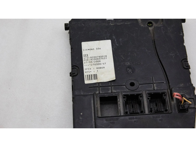 Блок комфорта 8200780018, 8200837631   Renault Megane II   