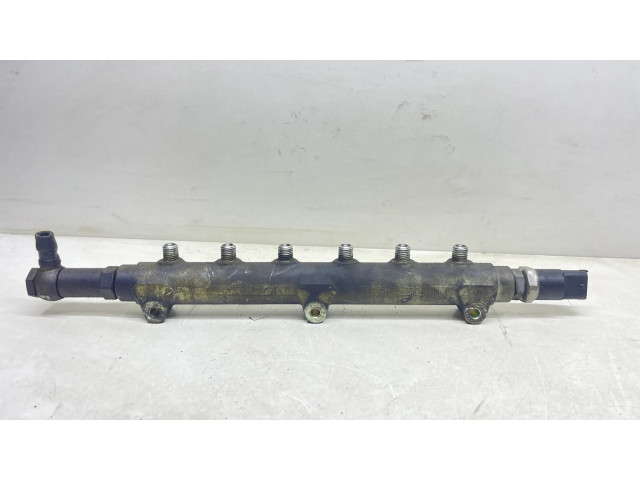 Vstřikovací lišta 8658252, 0445215010   Volvo V70  pro naftový motor 2.4  