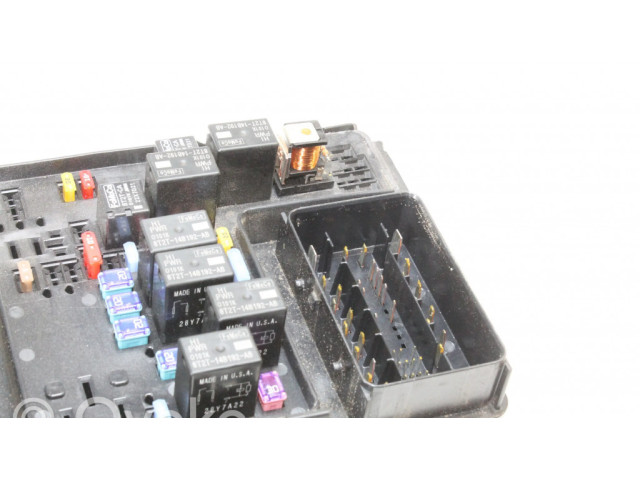 Блок предохранителей  HG9T14D068BC   Ford Fusion II    