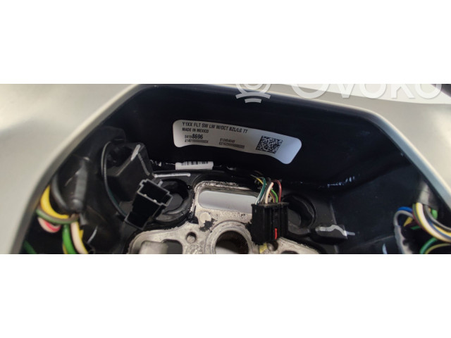 Руль Chevrolet Corvette C7  2014 - 2019 года 84198696, 84805003      