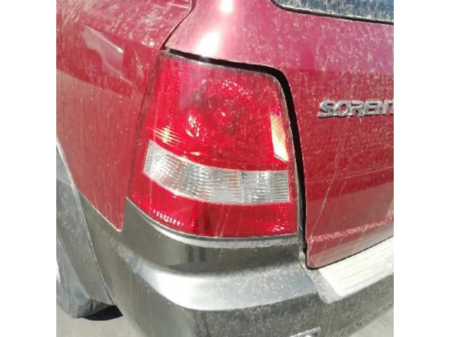 Задний фонарь      KIA Sorento   2002-2009 года