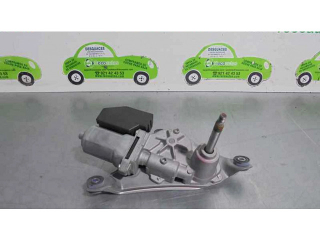 Моторчик заднего дворника 8513002130    Toyota Auris E210