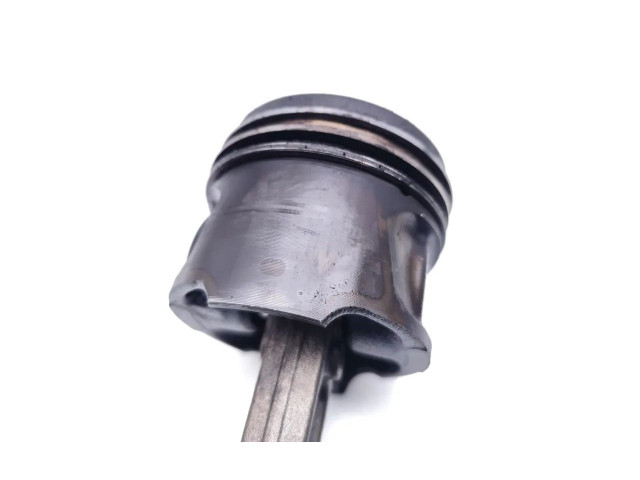  Поршень с шатуном K9K724 K9K724  Renault Megane II  