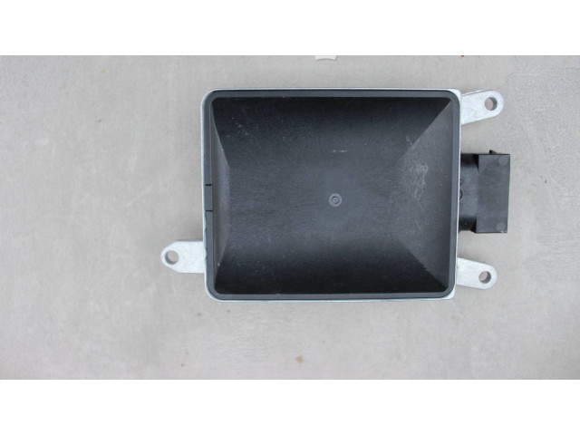 Датчик слепых зон 8T0907568B   Porsche Cayenne (92A)