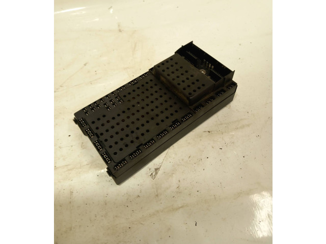  Pojistková skříňka 08696098, 04W052   Volvo V70 2003