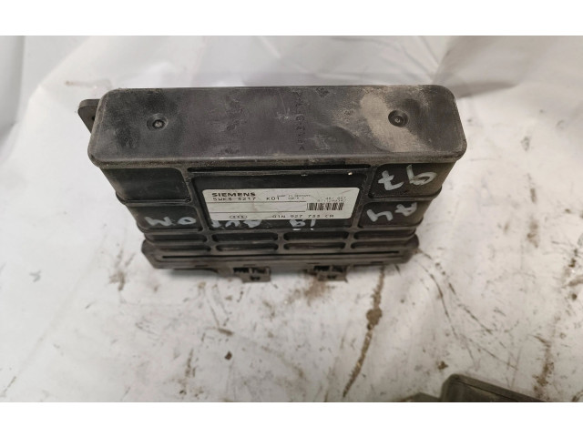 Блок управления коробкой передач 01n927733cm   Audi A4 S4 B5 8D