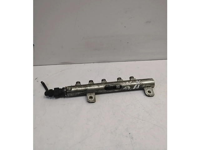 Vstřikovací lišta 55197370, 007811L1   Opel Vectra C     