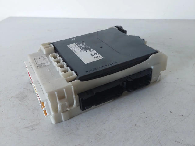 Блок комфорта 8922148753, 2381002460   Lexus RX 450H   