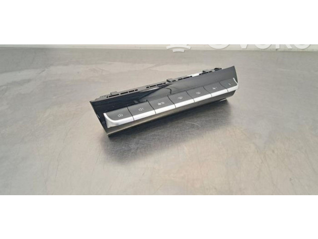 Блок управления климат-контролем 10703151   MG ZS