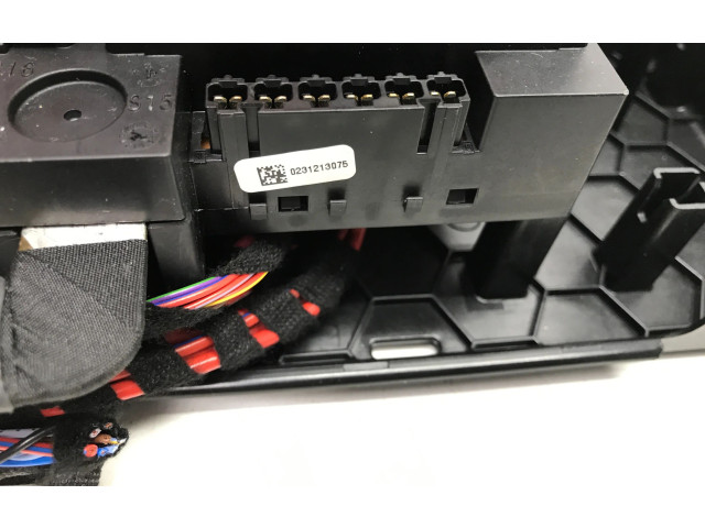 Блок предохранителей  A1675454000   Mercedes-Benz EQC    
