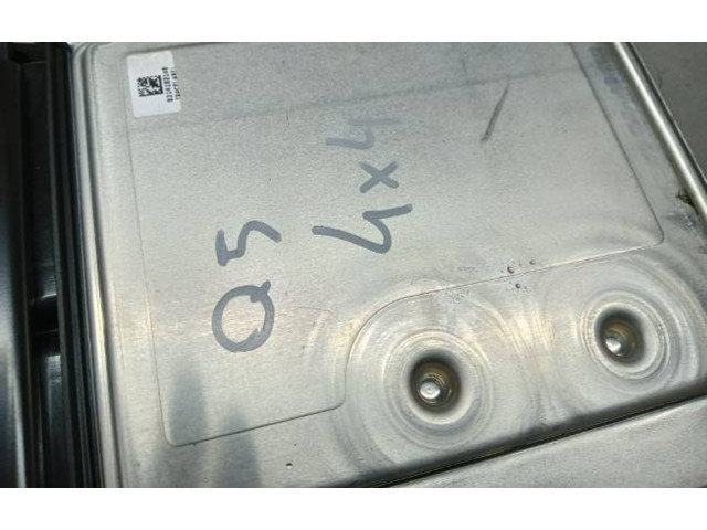 Řídící jednotka 03L906019BC, 46115065   Audi Q5 SQ5 2009