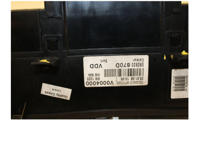 Панель приборов 5N0920870D   Volkswagen Tiguan       