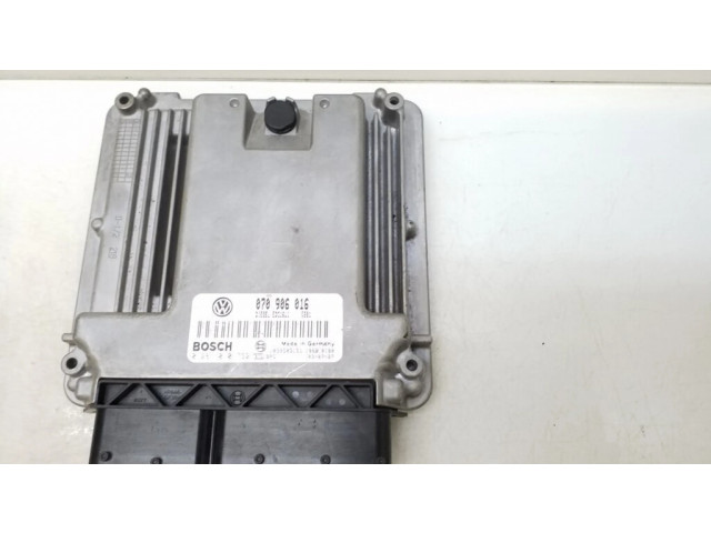 Блок управления двигателя 070906016, 0281010732   Volkswagen Transporter - Caravelle T5