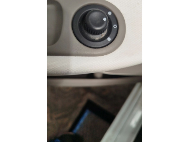 Зеркало электрическое        Renault Zoe  2012 -  года   