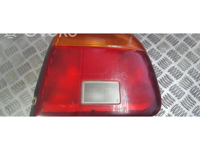 Задний фонарь правый сзади 22032021    Suzuki Baleno EG   1995-2002 года