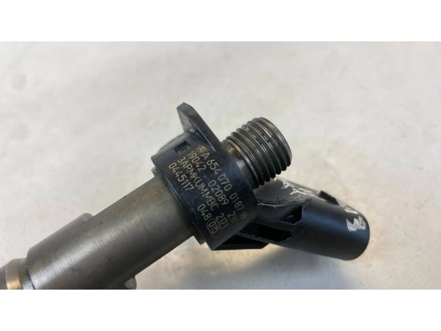 Vstřikovač A6540700187   Mercedes-Benz E W213  pro naftový motor 2.0  