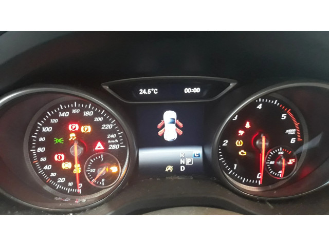 Přístrojová deska  Mercedes-Benz GLA W156 2013 A1569005304  