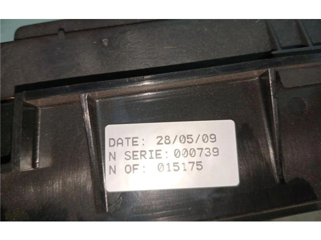 Přístrojová deska  Renault Scenic III -  Grand scenic III 2009 250450012R, 0090059  