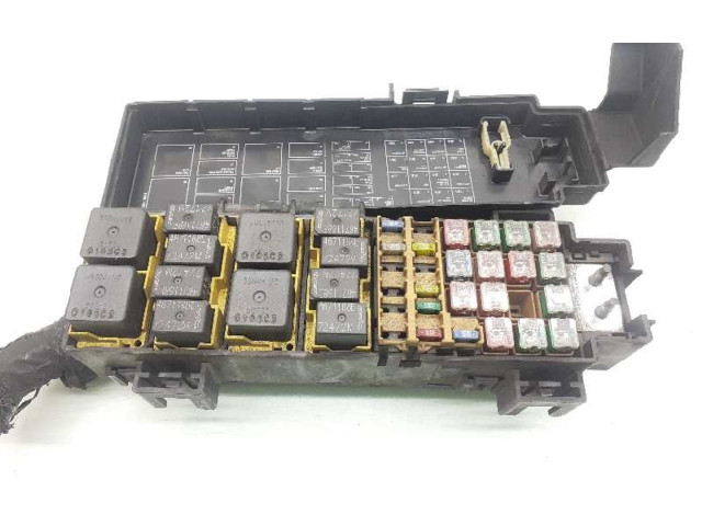 Блок предохранителей P56050751AH, A0GS0285M0070   Jeep Cherokee III KJ    