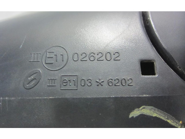 Zpětné zrcátko  Nissan Qashqai 2009  E11026202  