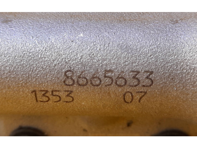 Vstřikovací lišta 8665633, 8483903   BMW 1 F40  pro benzínový motor 2.0  