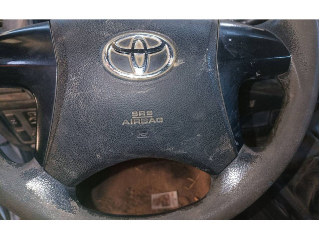 Подушка безопасности водителя    Toyota Hilux (AN120, AN130)