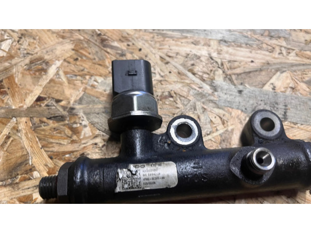 Vstřikovací lišta 4R6Q9D280AA, 5WS40129   Jaguar S-Type  pro naftový motor 2.7  