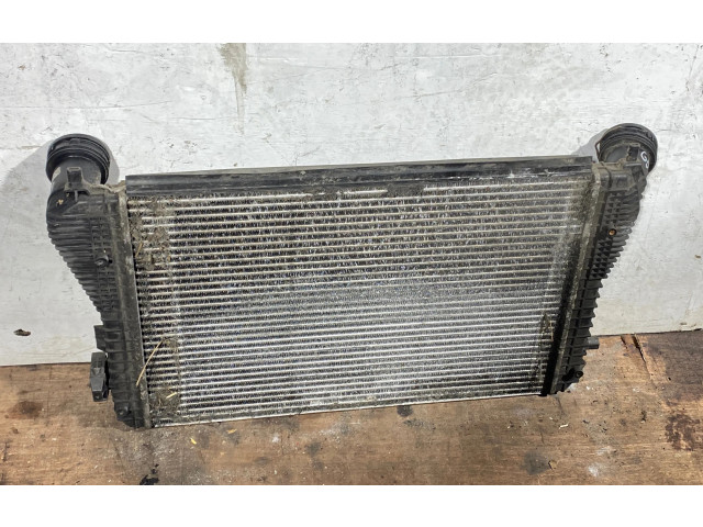 Интеркулер  1k0145803e   Volkswagen Golf Plus 