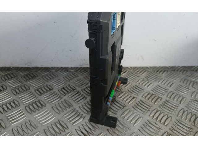   Pojistková skříňka 9664983080   Peugeot 207 2009