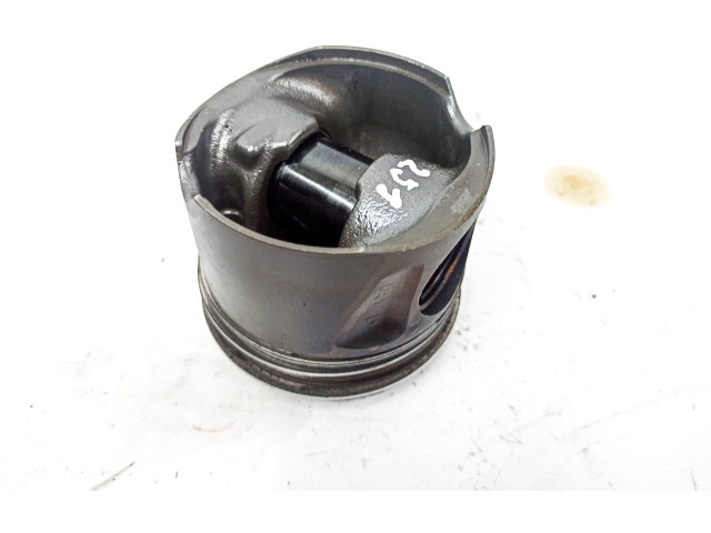  Поршень 642872   Mercedes-Benz R W251  