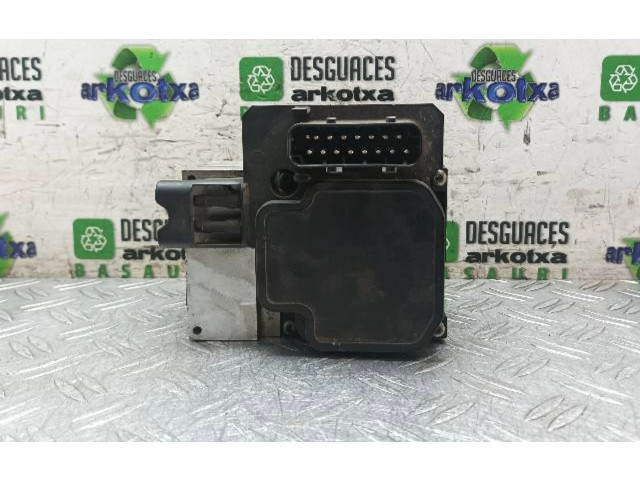 Jednotka ABS    Audi A6 S6 C4 4A 1994