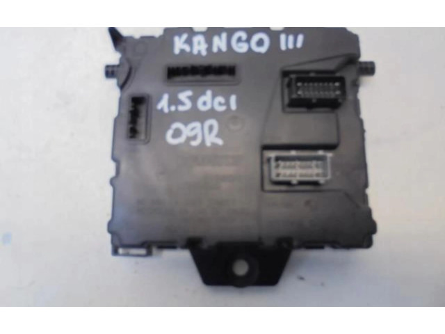 Блок комфорта    Renault Kangoo II   