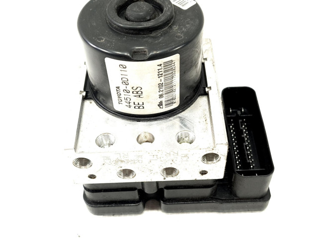 Jednotka ABS 89541-0D060, 1NDTV   Toyota Yaris 2010