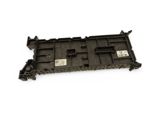 Блок предохранителей A1669063901   Mercedes-Benz GL X166    