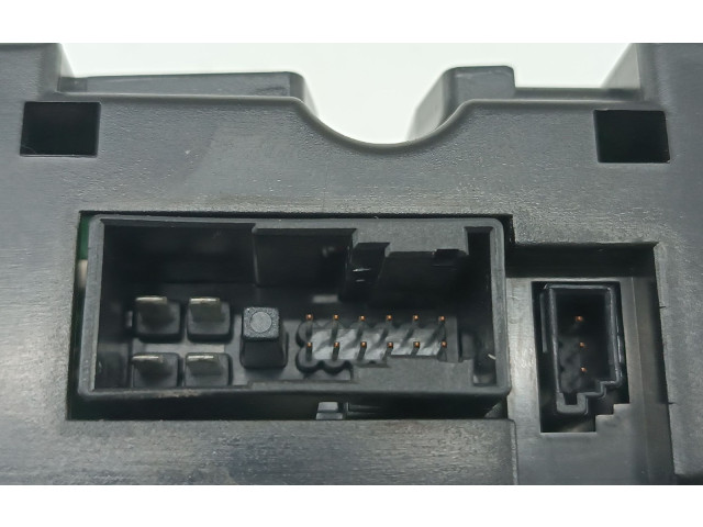 Блок управления климат-контролем A2118300385, H24400055010   Mercedes-Benz E W211