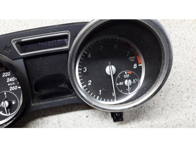 Přístrojová deska  Mercedes-Benz GL X166 2013 A1669003106  