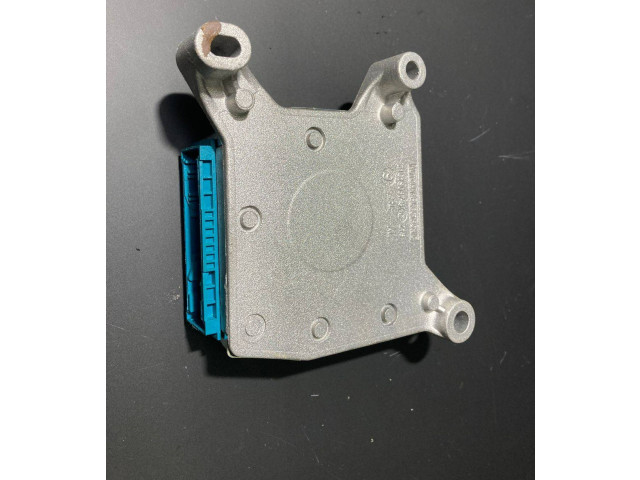 Блок управления двигателя 8200435342A, 93854787   Nissan Primastar