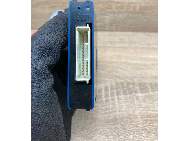 Блок комфорта 8911147030, 2324005091   Toyota Prius (XW20)   