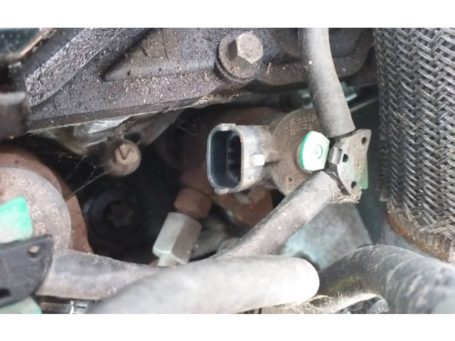Vstřikovač 0445110339   Citroen C3 Pluriel    8HRDV4C 