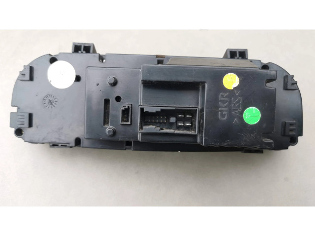 Блок управления климат-контролем 2038300585, 9140010401   Mercedes-Benz C W203
