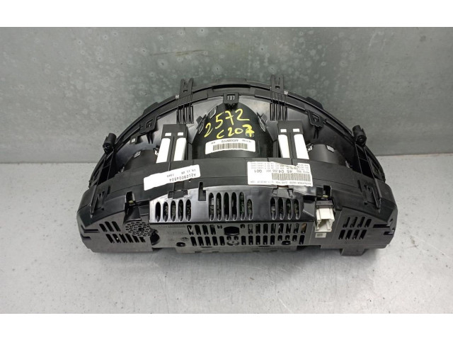 Přístrojová deska  Mercedes-Benz CLK C207 A207 2010 A2129004504, 132.257KMMARCADOS  