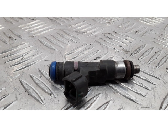 Vstřikovač 0280158007   Nissan Titan  pro benzínový motor 5.6  