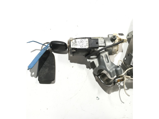 Комплект блоков управления 2120001332, 8966142A22   Toyota RAV 4 (XA20)