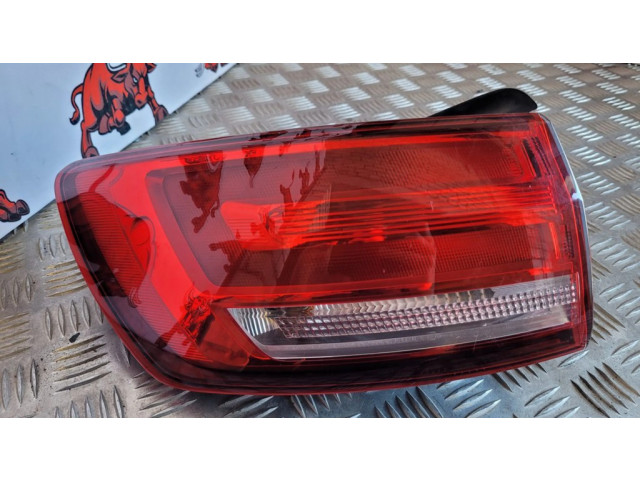 Задний фонарь  8W9945076, 8W9945070    Audi A4 S4 B9   2015-2019 года