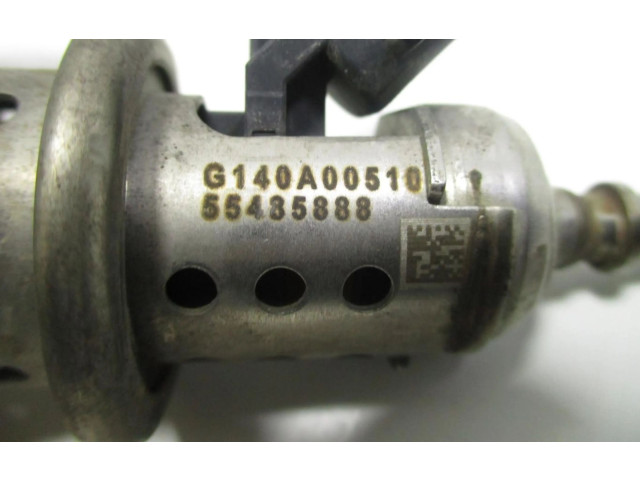 Vstřikovač 55485888   Opel Zafira C     