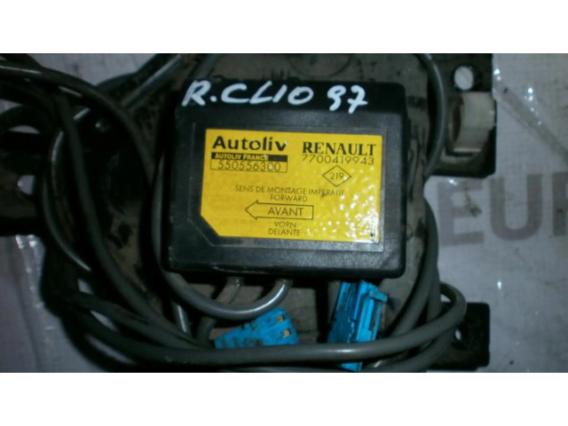 Блок подушек безопасности 7700419943, 550556300   Renault Clio I