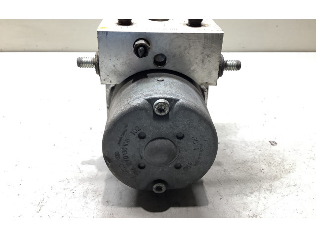 Блок АБС 11000031300, 47660VK310   Mitsubishi  L200  1996-2006 года